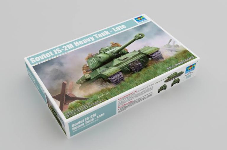Советский тяжелый танк ИС-2М поздний выпуск    (1:35)